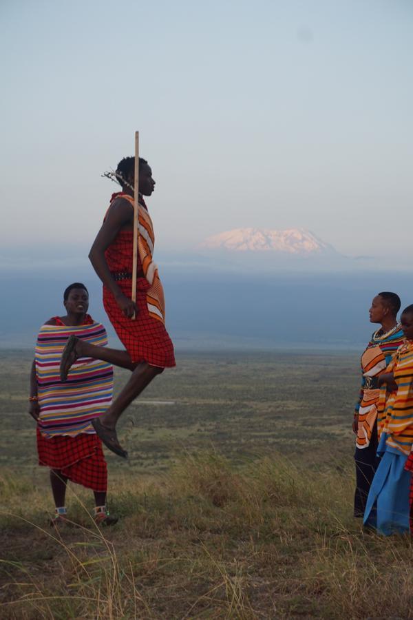 Osiligilai Maasai Lodge Sanya Juu 外观 照片